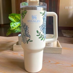 OG Stanley 40oz: Cream Floral
